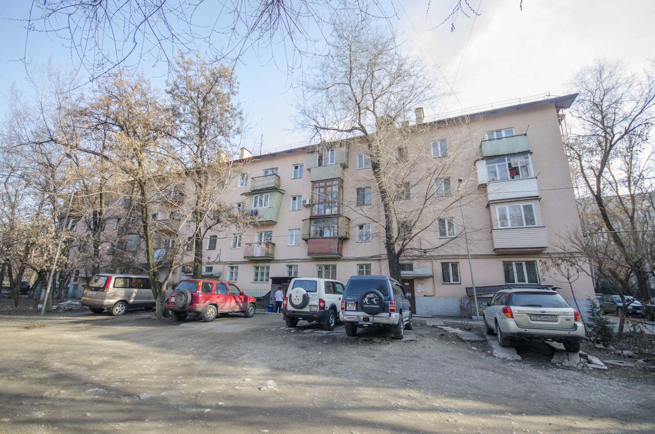 알마티 Золотой Квадрат Шевченко 75 아파트 외부 사진