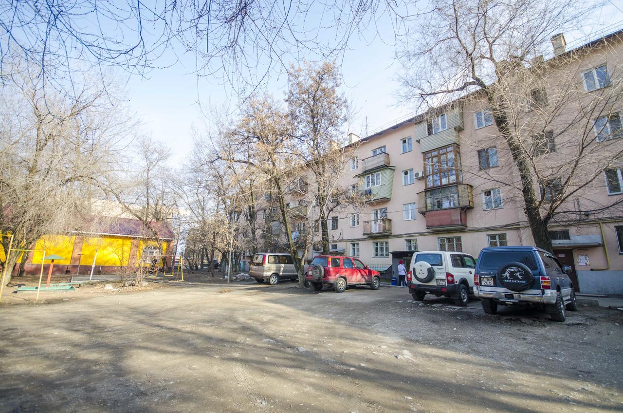 알마티 Золотой Квадрат Шевченко 75 아파트 외부 사진